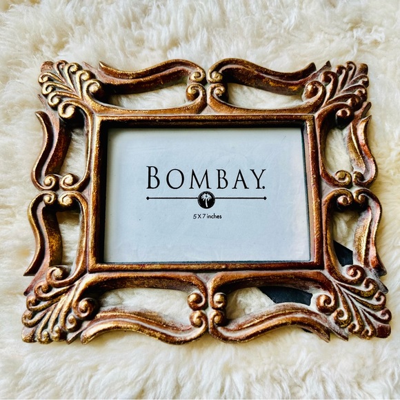 Bombay Company Other - Bombay Company Vintage 5” x 7” Frame